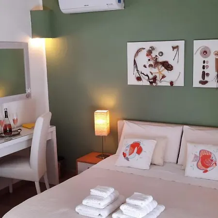 Oda ve Kahvaltı Kuky