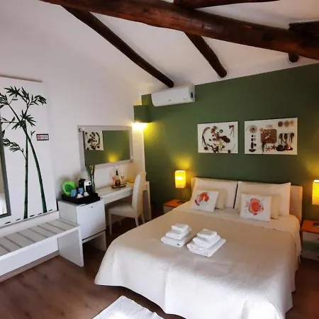 Kuky Bed & Breakfast